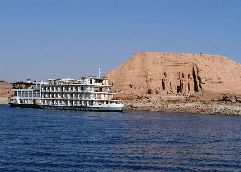 Pyramids, The Nile & Lake Nasser Pyramids, The Nile & Lake Nasser